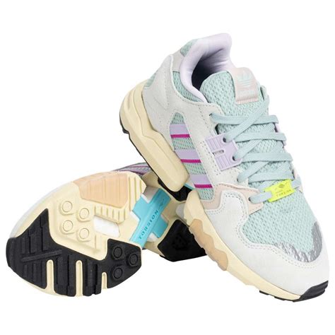 adidas torsion women.